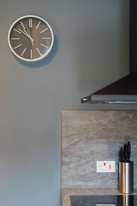 Stylish Stirling Apartment - Free Parking Luaran gambar