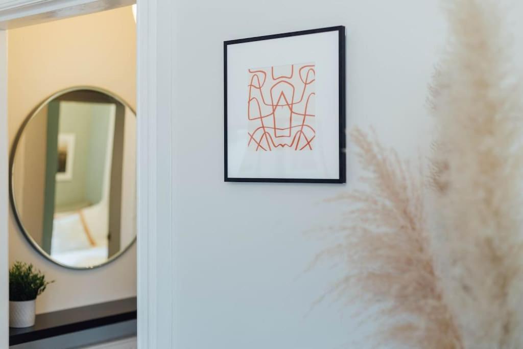 Stylish Stirling Apartment - Free Parking Luaran gambar