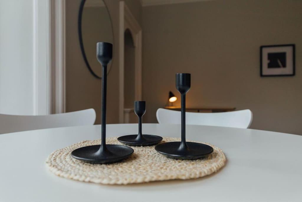 Stylish Stirling Apartment - Free Parking Luaran gambar