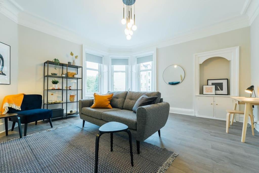 Stylish Stirling Apartment - Free Parking Luaran gambar