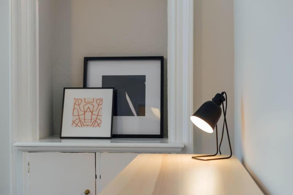 Stylish Stirling Apartment - Free Parking Luaran gambar