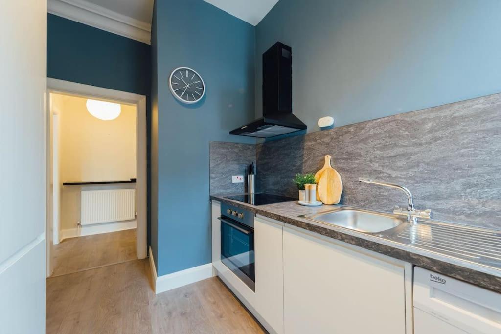 Stylish Stirling Apartment - Free Parking Luaran gambar